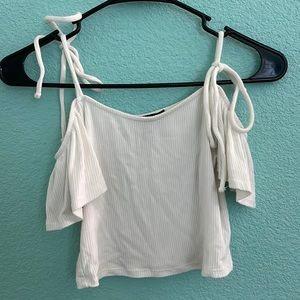 Off the Shoulder/Tie Straps Crop Top